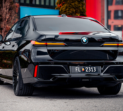 Фото дисков Vossen HF-8 на BMW 7 (G70)
