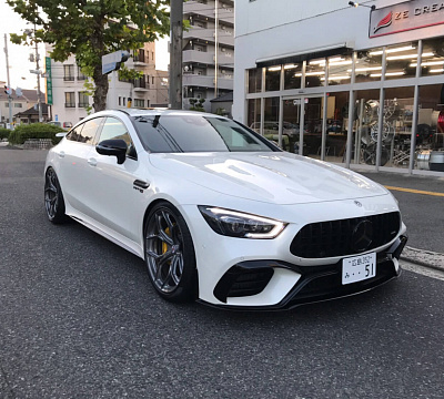 Фото дисков HRE P111SC на Mercedes-Benz AMG GT I