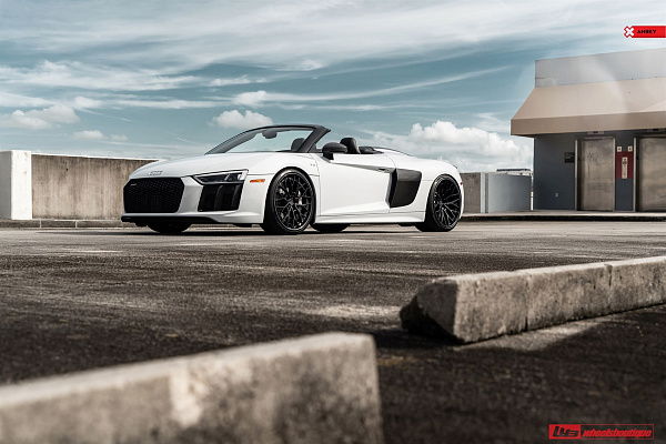 Фото дисков Anrky AN30 Черный глянец на Audi R8 (4S)