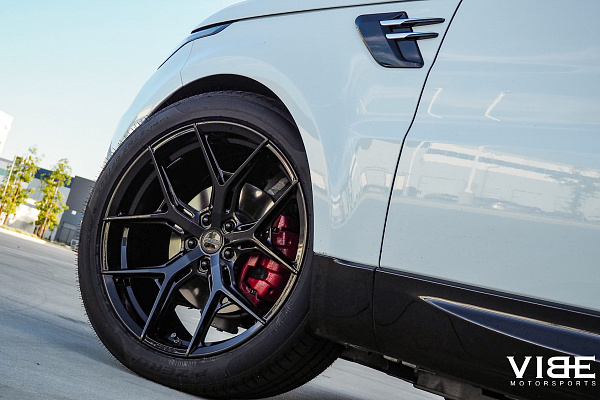 Фото дисков Vossen HF-5 Черный глянец на Range Rover Sport II