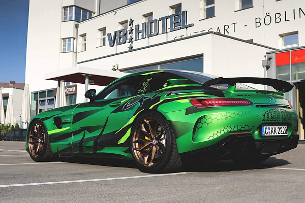 Фото дисков HRE P201 Сатиновая бронза на Mercedes-Benz AMG GT I
