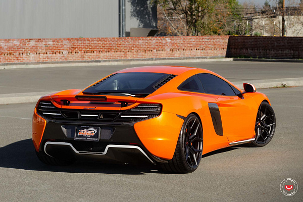 Фото дисков Vossen EVO-3 Черный сатин на McLaren 650S
