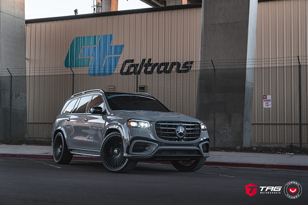 Фото дисков Vossen S17-16 Черный глянец на Mercedes-Benz GLS (X167)