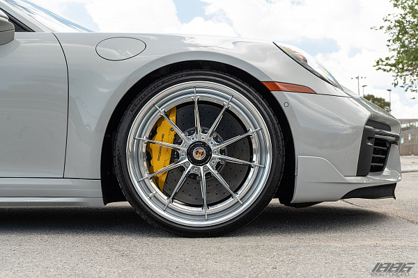 Фото дисков 1886 Wheels G010 Полированный лак на Porsche 911 VIII