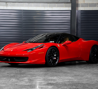 Фото дисков Brixton Forged TR08 на Ferrari 458