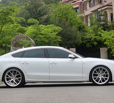 Фото дисков Vossen VFS-6 на Audi A/S/RS 5 (8T)