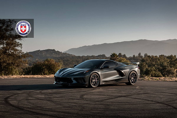 Фото дисков HRE S101SC Глянцевый темный лак на Chevrolet Corvette C8
