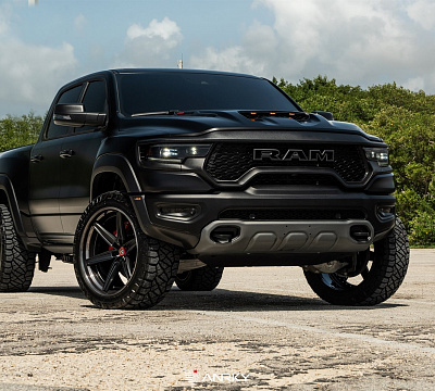 Фото дисков Anrky AN36-S на Ram 1500 V