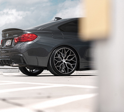 Фото дисков Vossen HF-2 на BMW 4/M4 (F32/F82)