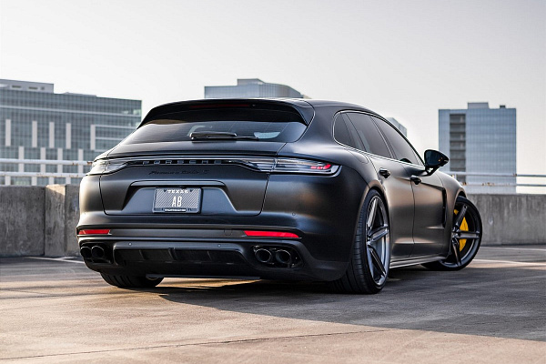 Фото дисков Anrky AN15 Глянцевый лак на Porsche Panamera III