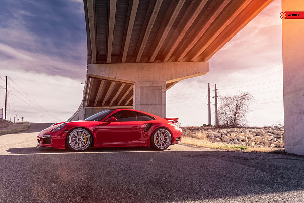Фото дисков Anrky AN38 Глянцевый лак на Porsche 911 VII