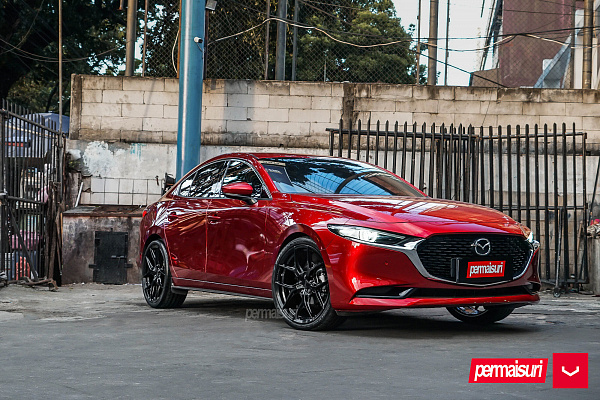 Фото дисков Vossen HF-5 Черный глянец на Mazda 3 IV
