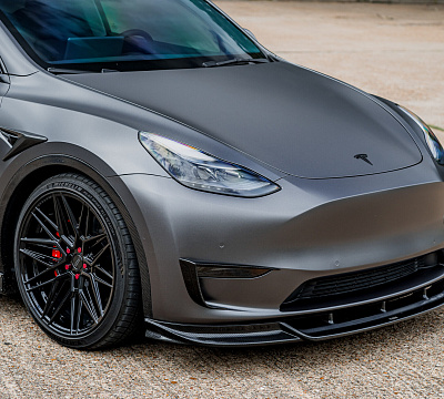 Фото дисков Vossen HF-7 на Tesla Model Y
