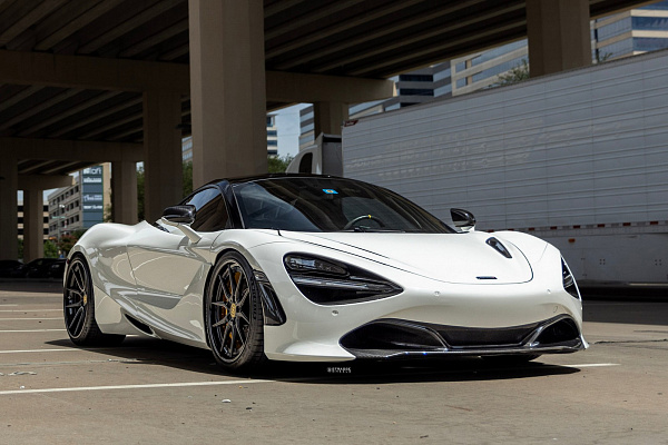 Фото дисков Strasse Wheels SV5 Deep Concave FS Черный сатин на McLaren 720S