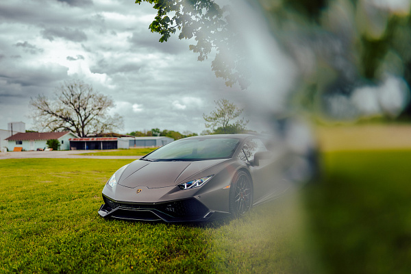 Фото дисков Strasse Wheels SV10M Deep Concave FS Другой цвет на Lamborghini Huracan