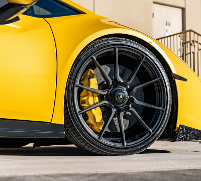 Фото дисков Vossen M-X2 на Lamborghini Huracan