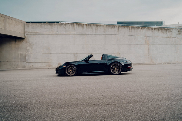 Фото дисков Brixton Forged R11-RS Сатиновая темная бронза на Porsche 911 VIII