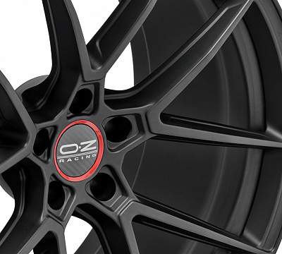 OZ Racing Estrema GT HLT