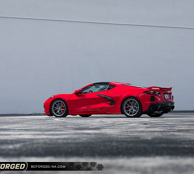 Фото дисков BC Forged RZ21 на Chevrolet Corvette C8