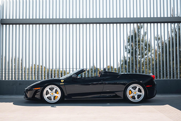 Фото дисков HRE 305 Глянцевый лак на Ferrari F430