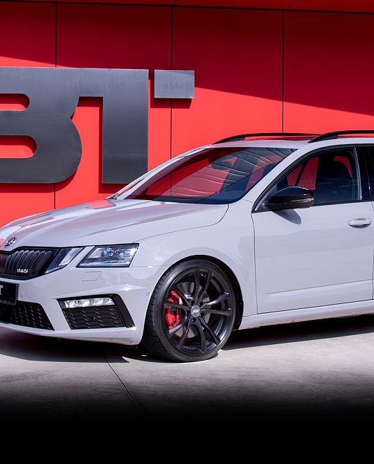 Фото дисков Sport ER-C Черный сатин на Skoda Octavia III