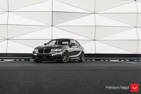 Фото дисков Vossen HF-2 Глянцевая бронза на BMW 2/M2 (F22/F87)