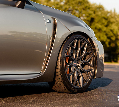 Фото дисков Vossen S17-01 на Lexus GS IV
