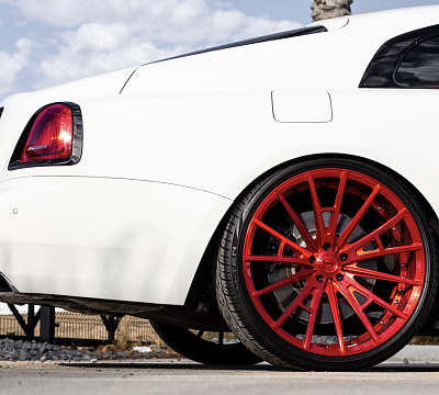 Фото дисков Savini SV75 на Rolls-Royce Wraith