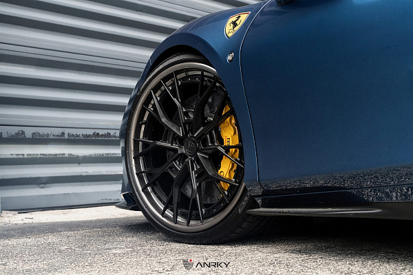 Фото дисков Anrky S3-X5 Черный сатин на Ferrari F8
