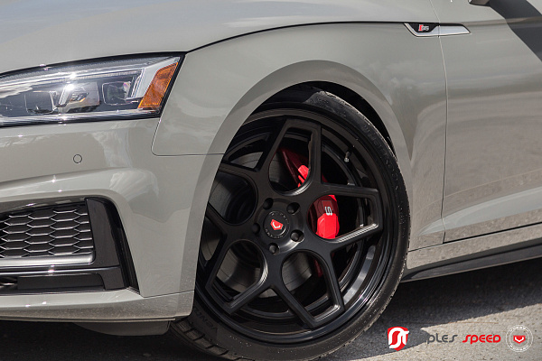 Фото дисков Vossen CG-205 (3-Piece) Черный сатин на Audi A/S/RS 5 (F5)
