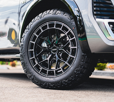 Фото дисков Vossen HFX-1 (6-Lug) на Nissan Patrol VII