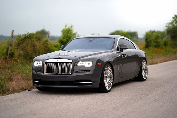 Фото дисков Brixton Forged LX07 Алмазная проточка на Rolls-Royce Wraith