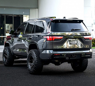 Фото дисков 4PLAY 4P55 на Toyota Sequoia III