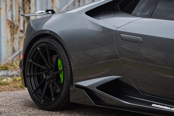 Фото дисков Anrky AN23 Черный сатин на Lamborghini Huracan