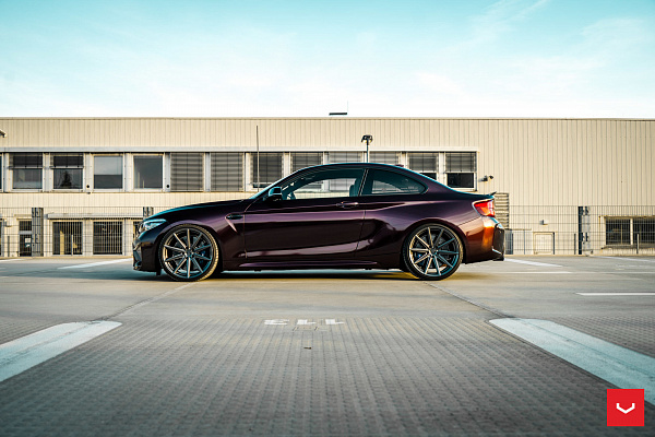 Фото дисков Vossen VFS-10 Глянцевый графит на BMW 2/M2 (F22/F87)