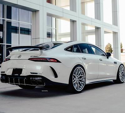 Фото дисков Strasse Wheels SV10M Deep Concave FS на Mercedes-Benz AMG GT I