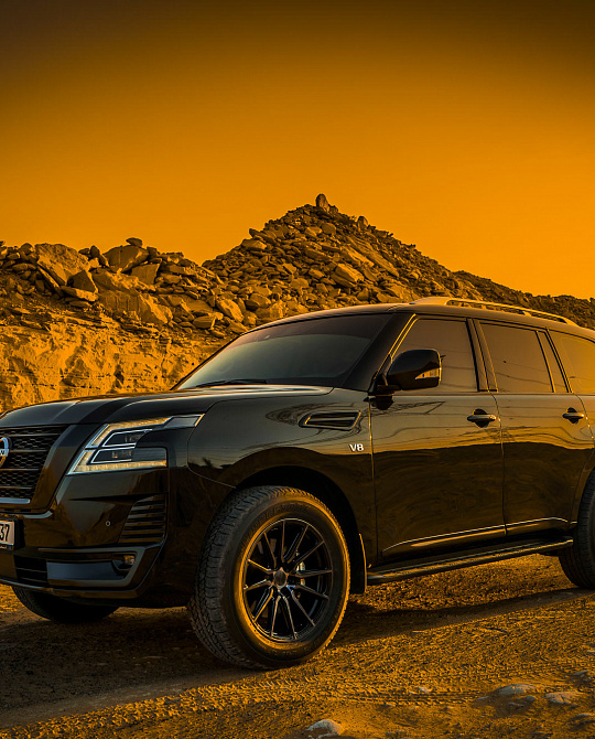 Фото дисков HF6-1 Глянцевый темный лак на Nissan Patrol VII
