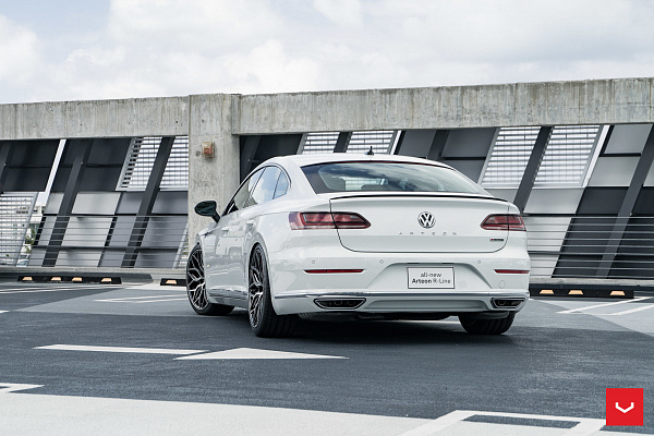 Фото дисков Vossen HF-2 Алмазная проточка на Volkswagen Arteon