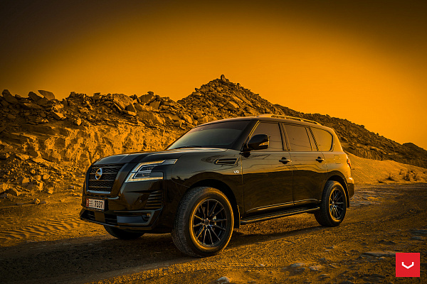 Фото дисков Vossen HF6-1 Глянцевый темный лак на Nissan Patrol VII