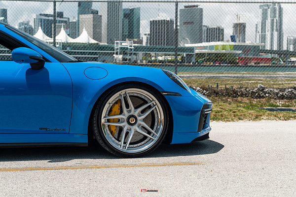 Фото дисков HRE S107SC Сатиновый лак на Porsche 911 VIII