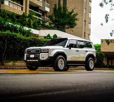 Фото дисков Vossen HFX-1 (6-Lug) на Toyota Land Cruiser Prado 250