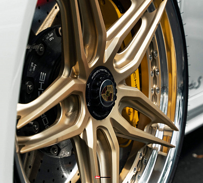 Фото дисков HRE S107SC на Porsche 911 VIII