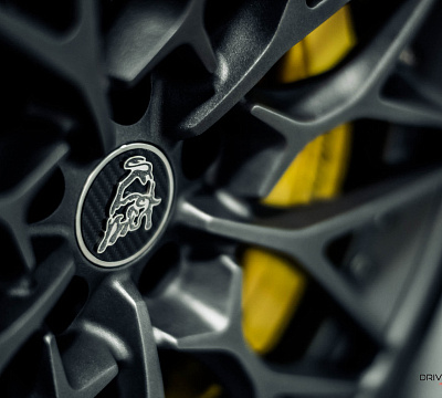 Фото дисков HRE S200 на Lamborghini Aventador
