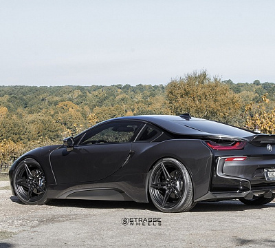 Фото дисков Strasse Wheels SV2 Deep Concave Duoblock на BMW i8