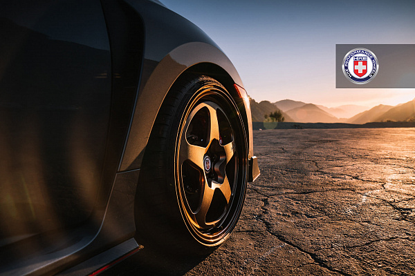 Фото дисков HRE 527 Глянцевая бронза на Honda Civic Type R FK8