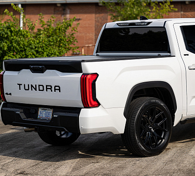Фото дисков Vossen HF6-4 на Toyota Tundra III
