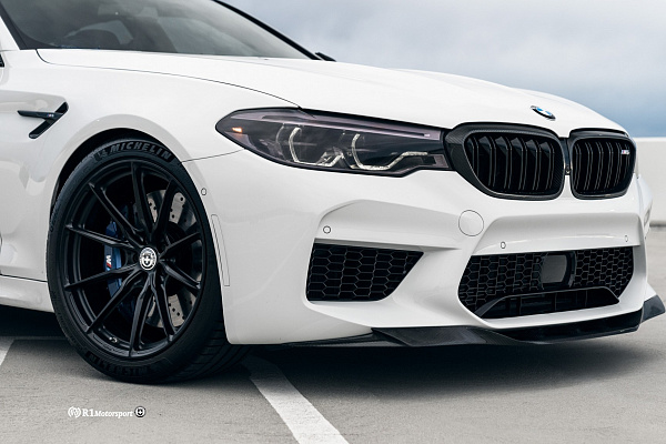 Фото дисков HRE P104SC Глянцевый лак на BMW 5/M5 (G30/F90)