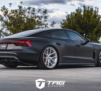 Фото дисков HRE P101SC на Audi E-tron GT