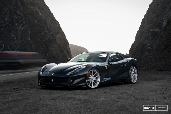 Фото дисков NOVITEC NF10 Глянцевый лак на Ferrari 812