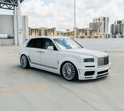 Фото дисков Anrky RF-282 на Rolls-Royce Cullinan